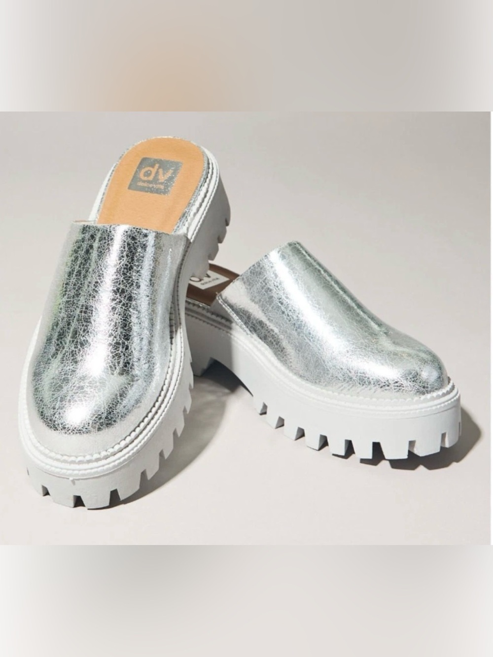 Metallic silver Dulce Vita Lexi Lug Mules Size 7.5